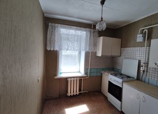 Продается однокомнатная квартира, 32.4 м2, Саратовская область, улица Титова, 21А