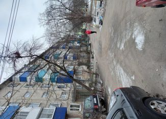 Продается трехкомнатная квартира, 61.5 м2, Павловск, микрорайон Гранитный, 28
