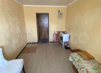 Комната на продажу, 14 м2, поселок Нижнетроицкий, Октябрьская улица, 32