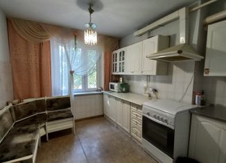 Продам трехкомнатную квартиру, 70 м2, Самара, проезд Георгия Митирева, 12, метро Гагаринская