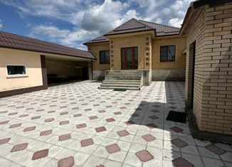 Дом на продажу, 189.5 м2, село Знаменка, улица Мира