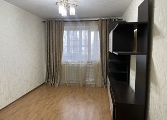 Продам 2-комнатную квартиру, 50.2 м2, Ворсма, улица Гагарина, 15