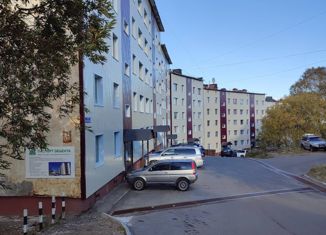 Продаю 4-комнатную квартиру, 77 м2, Петропавловск-Камчатский, улица Академика Курчатова, 15