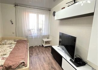 Двухкомнатная квартира на продажу, 38 м2, Москва, улица Коштоянца, 1/83, улица Коштоянца