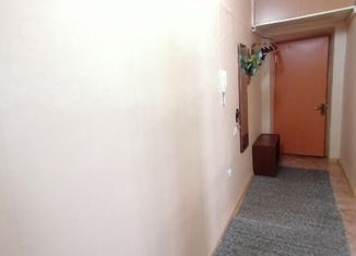Продается трехкомнатная квартира, 59.4 м2, Соликамск, улица 20-летия Победы, 184