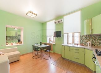 Продается четырехкомнатная квартира, 90 м2, Москва, Тверская улица, 29к2, метро Маяковская