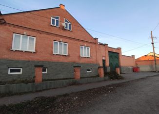 Дом на продажу, 219 м2, посёлок городского типа Заводской, улица Строителей