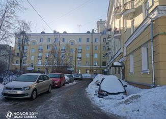 Продажа 2-комнатной квартиры, 55 м2, Тульская область, улица Кирова, 157