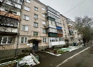 Продается двухкомнатная квартира, 46 м2, Еманжелинск, улица Титова, 17
