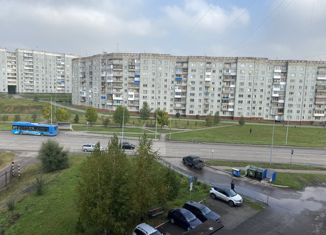 Продам трехкомнатную квартиру, 65.8 м2, Новокузнецк, улица Чернышова, 3