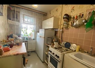 Продажа 2-ком. квартиры, 44 м2, Нижнекамск, улица Бызова, 5