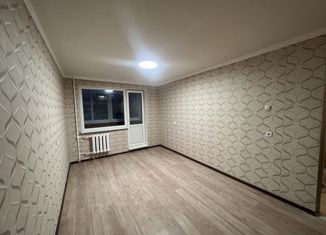 Продажа 2-комнатной квартиры, 42 м2, Екатеринбург, Посадская улица, 32к3, метро Геологическая