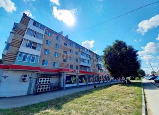Продам 4-ком. квартиру, 61 м2, Донской, Октябрьская улица, 59А