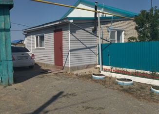 Продам трехкомнатную квартиру, 97.7 м2, посёлок Бреды, Комсомольская улица, 52