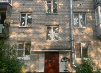 Продам 2-комнатную квартиру, 45.9 м2, Ломоносов, Профсоюзная улица, 27