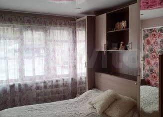 Продаю 2-ком. квартиру, 51.1 м2, Кузнецк, улица Радищева, 7