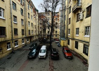 Продается трехкомнатная квартира, 68.7 м2, Санкт-Петербург, улица Чехова, 4Б