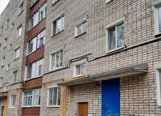 Продам 3-ком. квартиру, 60.8 м2, Верещагино, улица Ленина, 57А