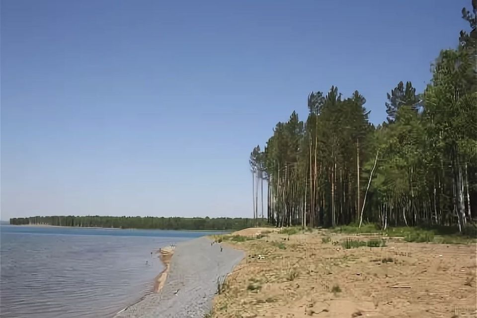 Территория берег. Зеленый мыс Байкал.