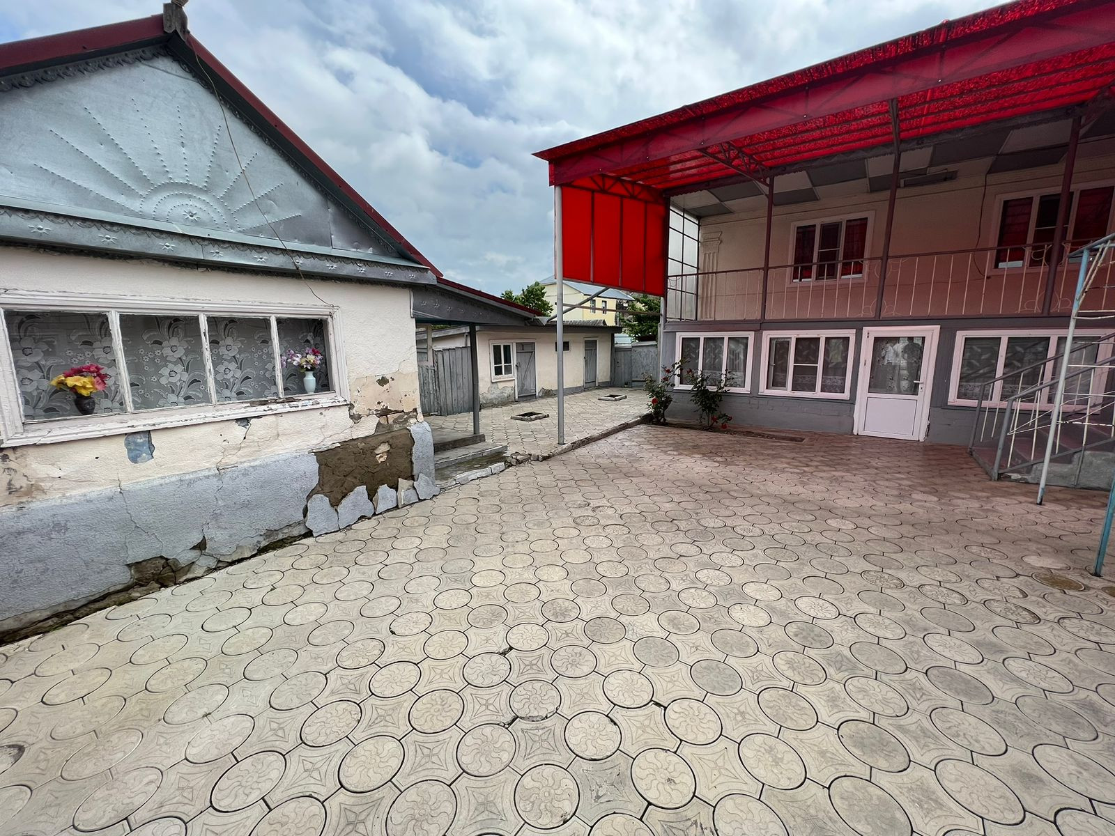 дом в ауле. аулы карачаево черкесии. улица дома соты. заброшенный аул-призрак гамсутль. село цудик рутульского района.