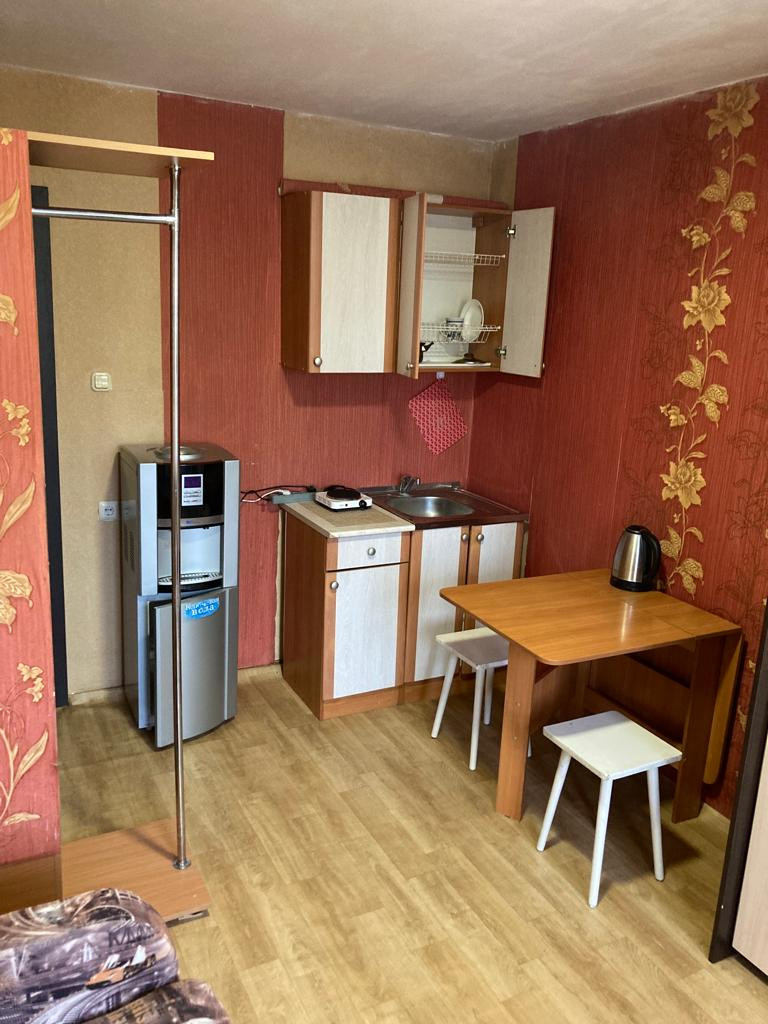 Университет студия. Студия томск снять без посредников. Студия томск снять без посредников. Фото однокомнатной квартиры. Квартиры 9 этажки.